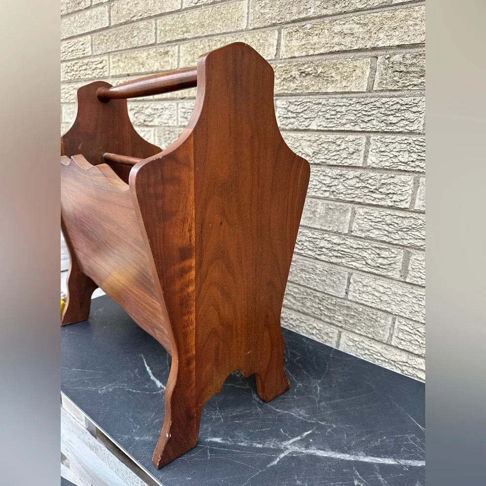 Amana walnut magazine rack 18 x 19H. Vintage